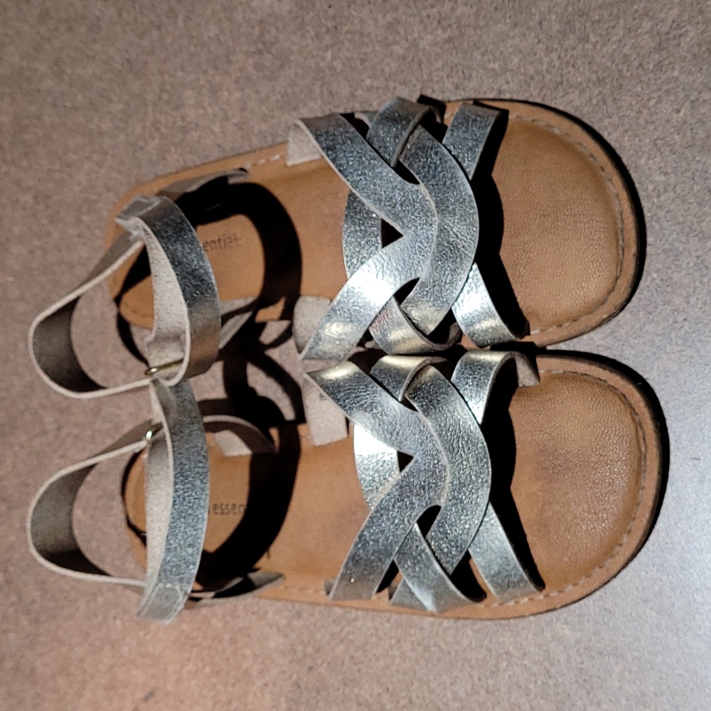 Girls sandals, size 1